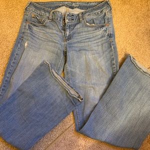 Bell bottom American eagle blue jeans